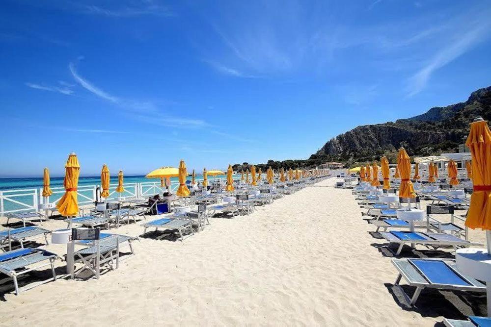 Near The Beach Palermo Exterior photo
